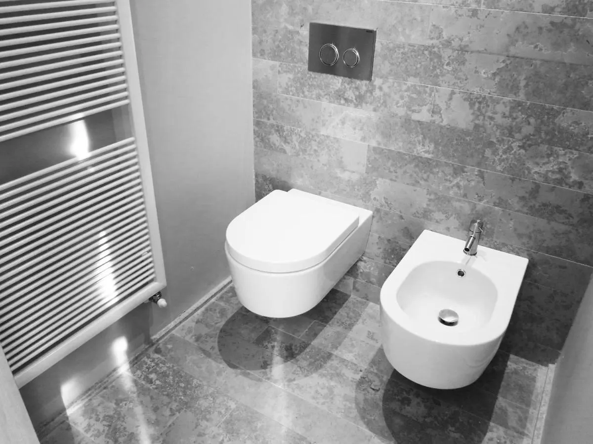 Posta Design Hotel Como 3*,